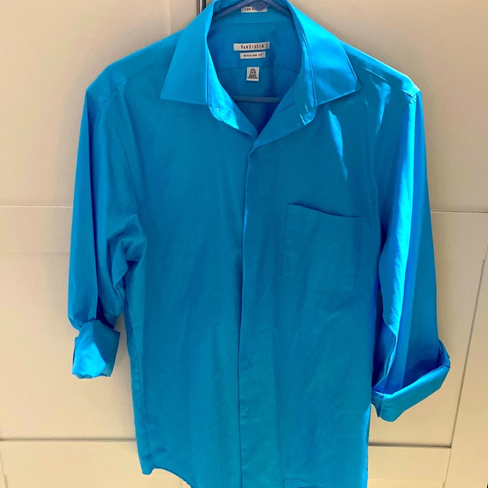 Blue dress shirt